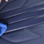 Fundas para asientos Coverado, juego completo de fundas para asientos de coche, fundas de cuero para coches, fundas para asientos de automóvil, protector de asientos de coche, accesorios para el coche; aptas para la mayoría de turismos, SUV y camionetas (negro y marrón)
